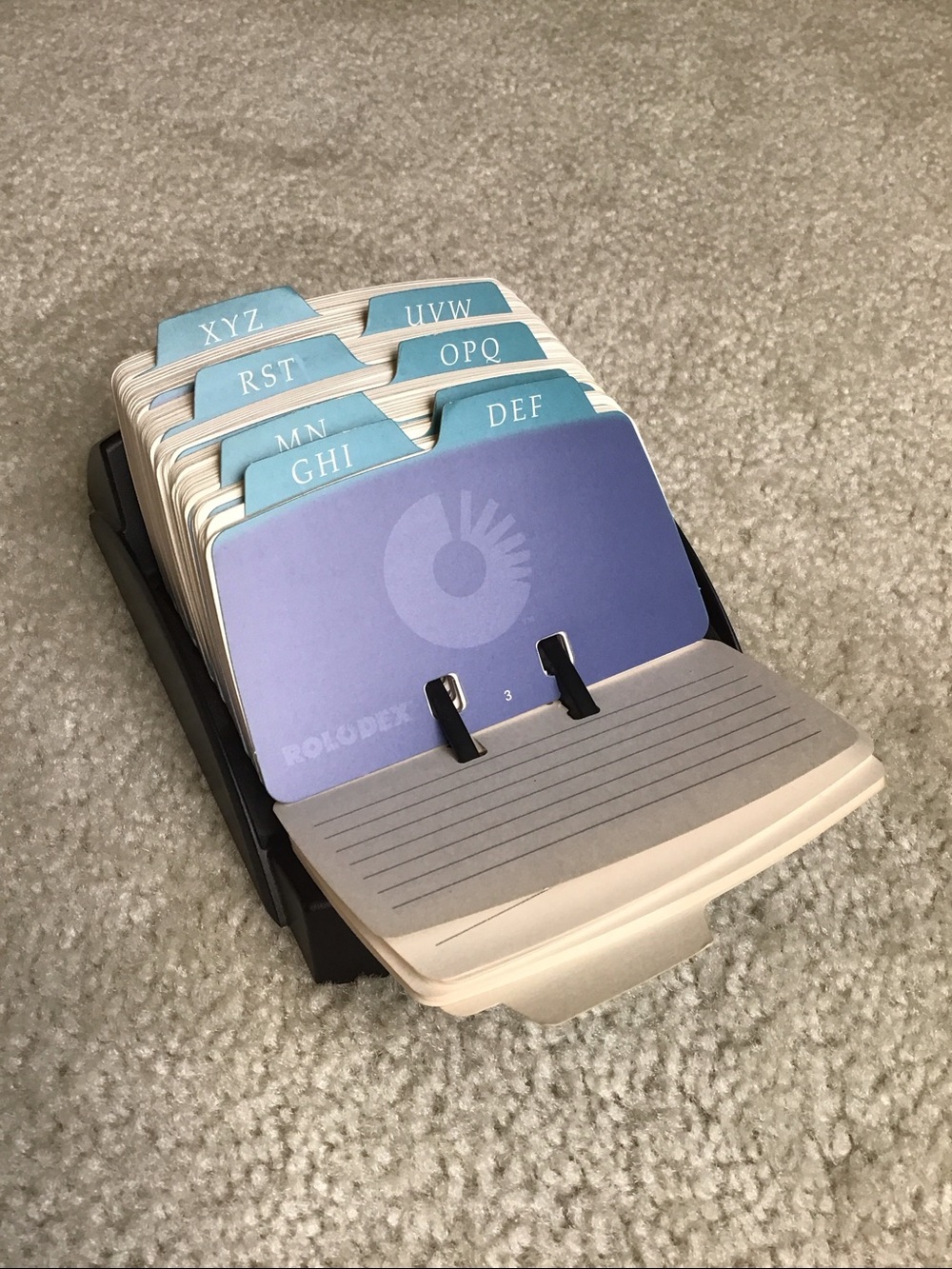 Vintage Rolodex Address/Phone Number Organizer - Picture 5 of 12
